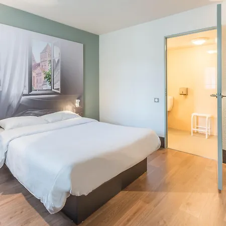 Loubet Hotel 2*