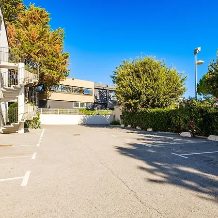 Loubet Hotel Villeneuve-Loubet